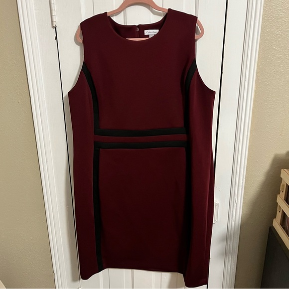 Calvin Klein Sheath Dress Maroon Red Black Plus Size 22W 22 Wide - Picture 1 of 7